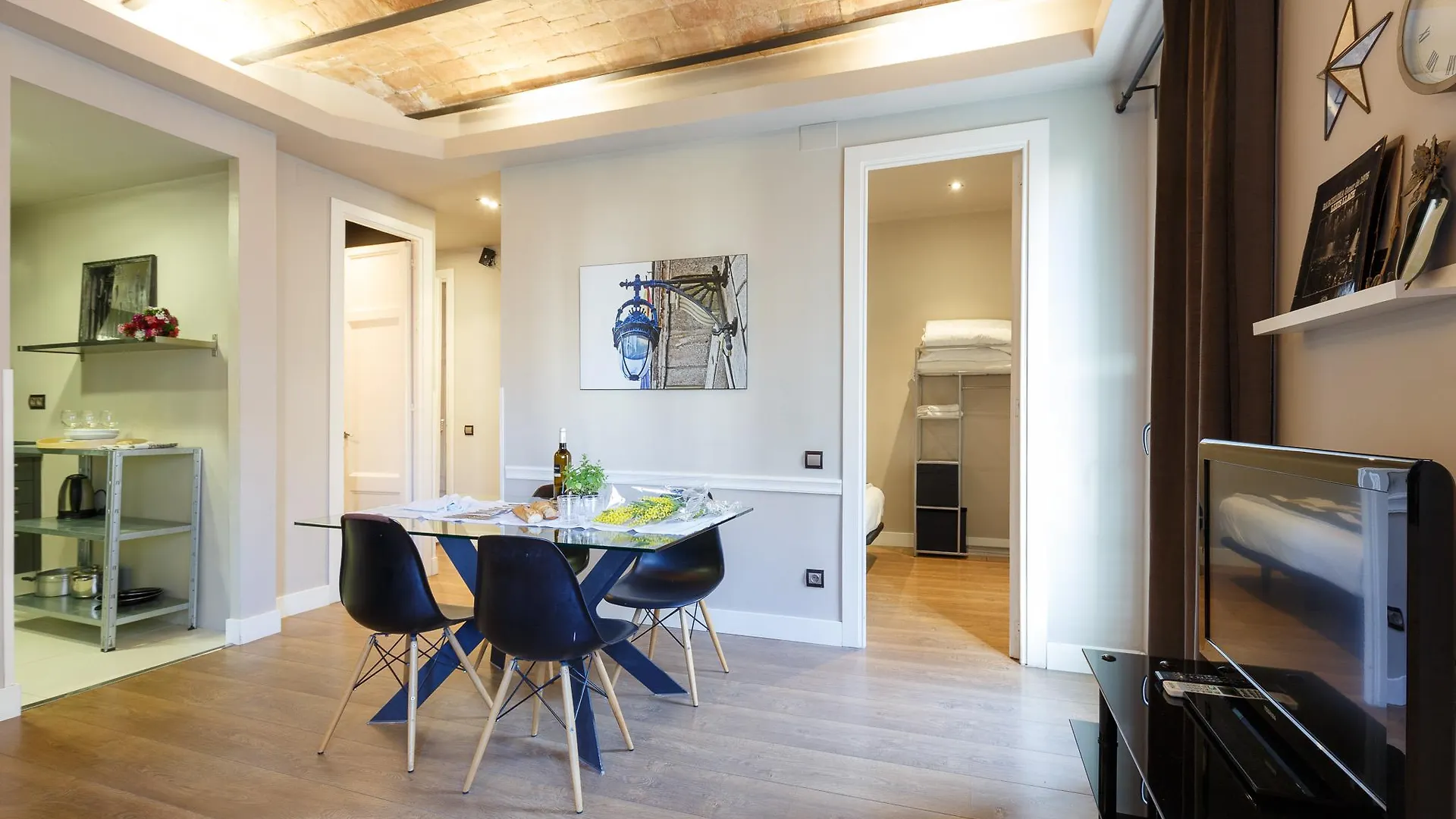 Ainb Eixample-Miro Apartments Barcellona