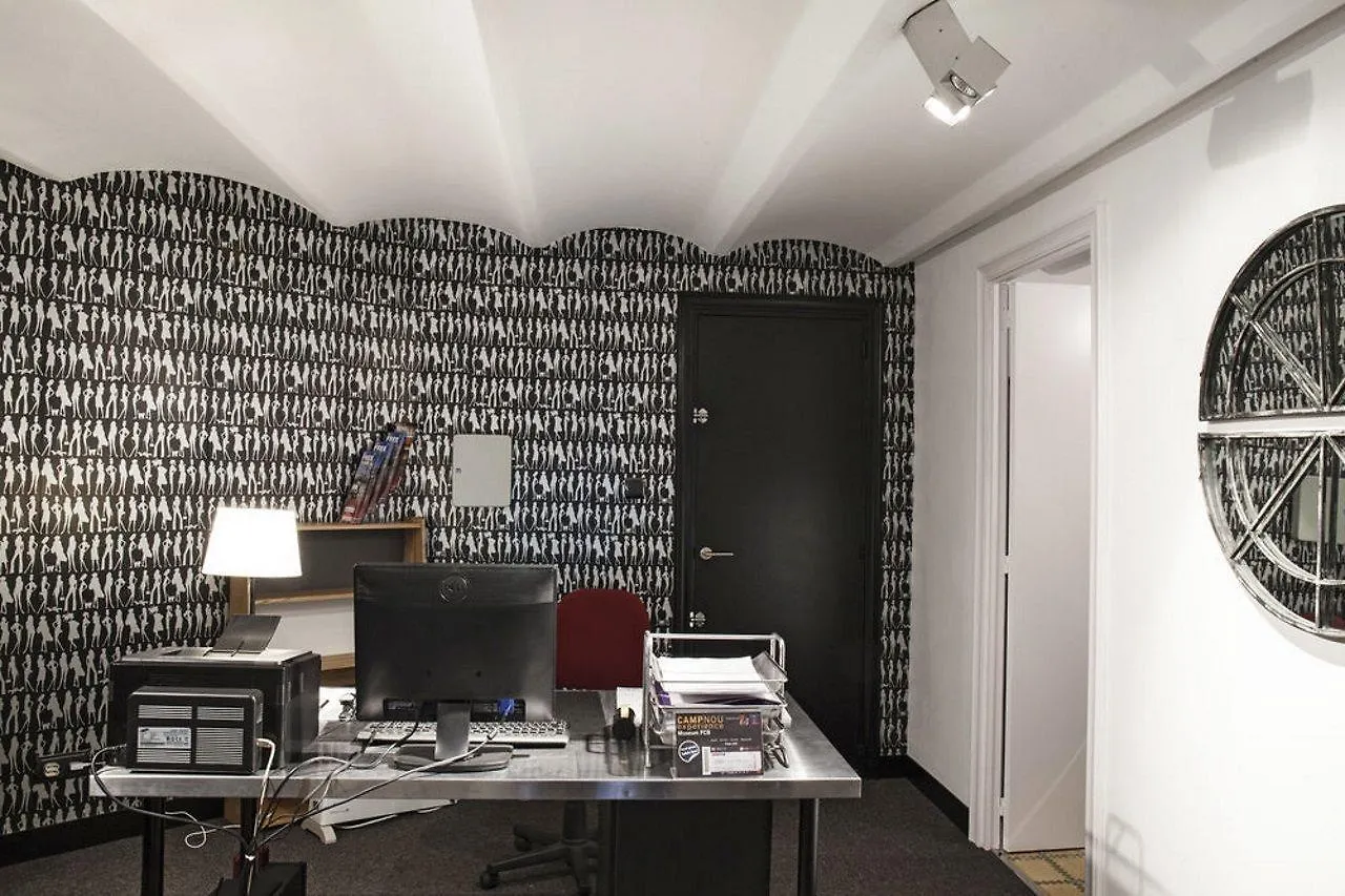 Ainb Eixample-Miro Apartments Barcellona