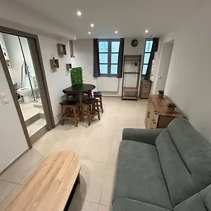 studio-chez-mumu.hotels-rhonealpes.com/