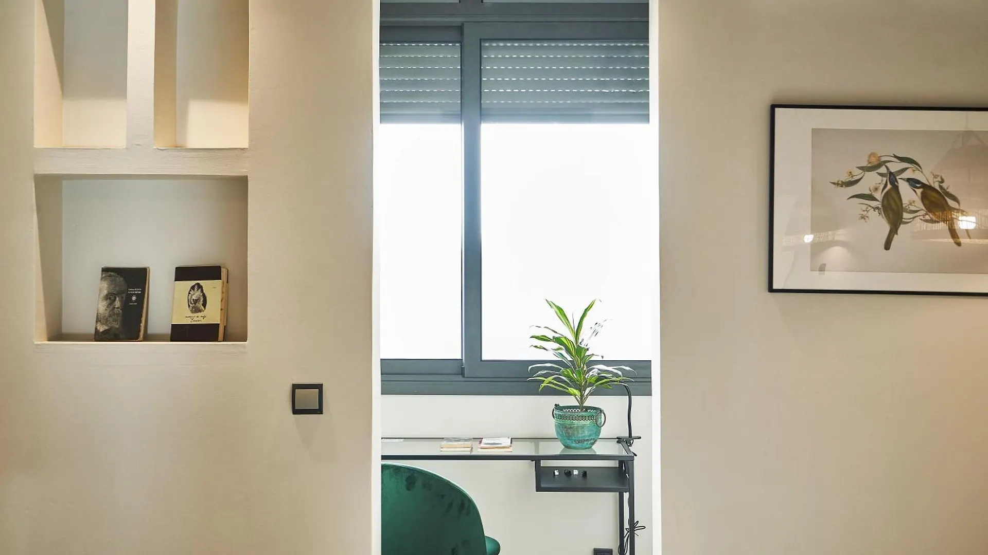 Ainb Eixample-Miro Apartments Barcelona