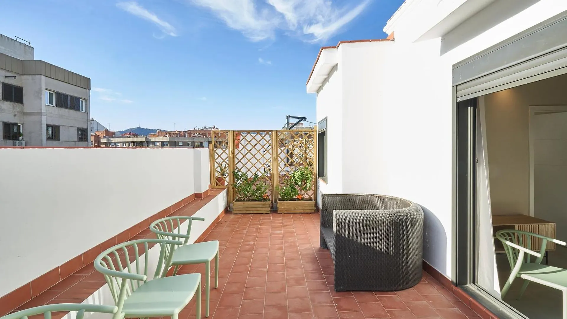 Ainb Eixample-Miro Apartments Barcelona